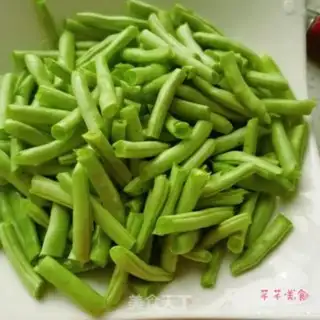 Make Scrambled beans step 0