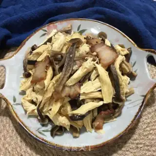 Make Scrambled veggie mushrooms step 8
