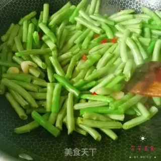 Make Scrambled beans step 2