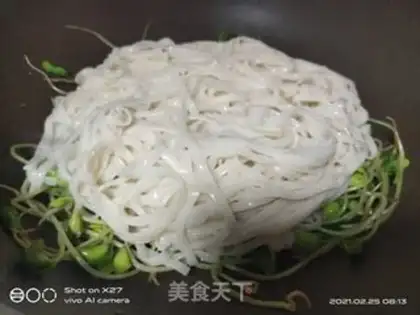 Make Black bean sprouts step 4
