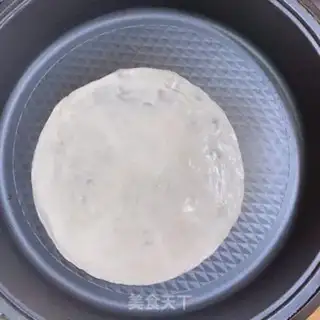 Make Hand grab cake step 2