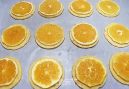 Make A sip of orange cookies step 10