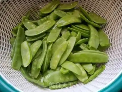 Make Dutch beans step 0