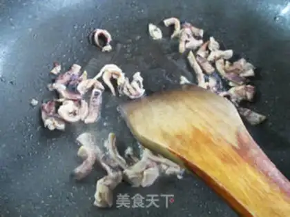 Make Squirrel fried Dutch beans step 6