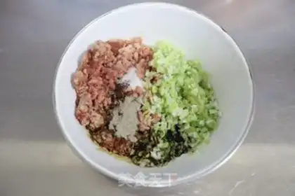 Make Black pepper beef soup step 5