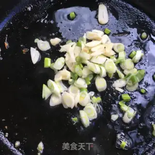 Make Two peppers and five sausages step 5