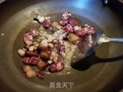 Make Garlic pastries step 5