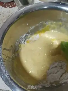 Make Yogurt cake step 3