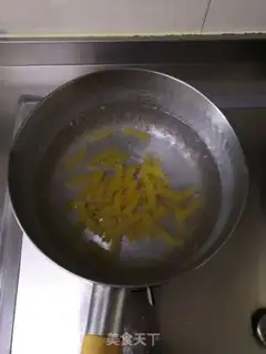 Make Spiral pasta step 0