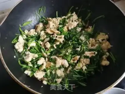Make Straw fried eggs step 6