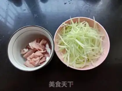 Make Scrambled meat step 0