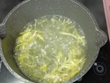 Make A grapefruit tea step 3