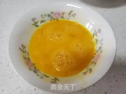 Make Cricket fried goose eggs step 3