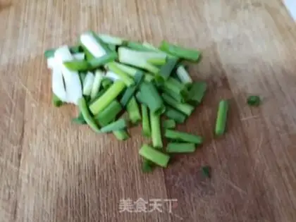 Make Cricket fried goose eggs step 4