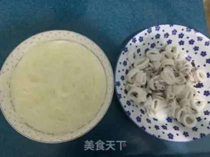 Make Fresh squid steam fans step 1