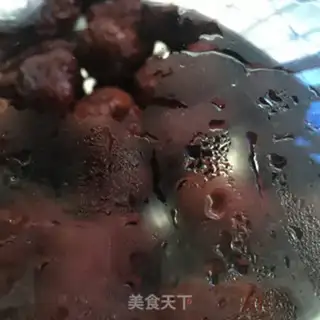 Make Three steamed red dates step 3