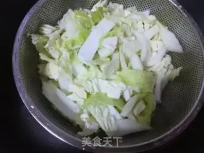 Make The cabbage with a bouquet of tofu step 0