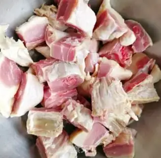 Make The red duck leg step 1