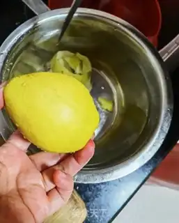 Make Pear soup step 0
