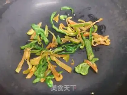 Make Chili and garlic step 1