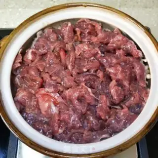 Make Golden pins and mushroom beef step 7
