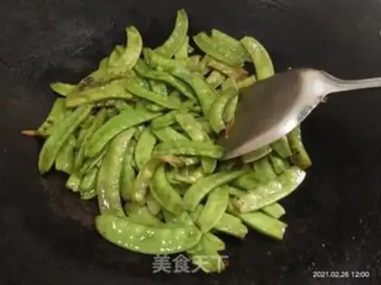 Make Clear the Dutch beans step 4