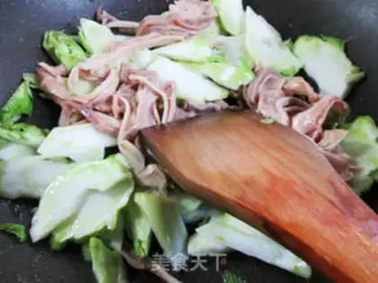 Make Piggy belly step 2