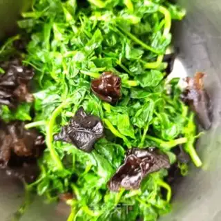Make Sweet peas with chicken chests step 9