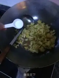 Make Garlic flowers step 7