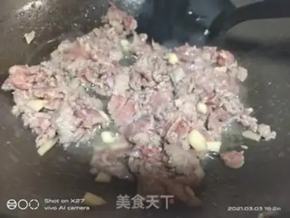 Make Pepper beef step 1