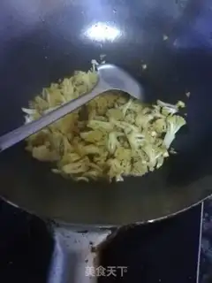 Make Garlic flowers step 8