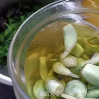 Make Sweet peas with chicken chests step 10