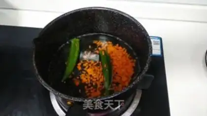 Make Noodle vegetable pie step 2