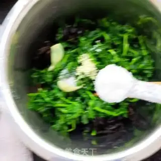 Make Sweet peas with chicken chests step 13