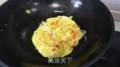 Make Noodle vegetable pie step 7