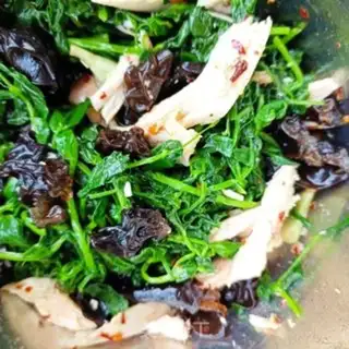Make Sweet peas with chicken chests step 16