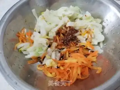 Make The cabbage with soy sauce step 5