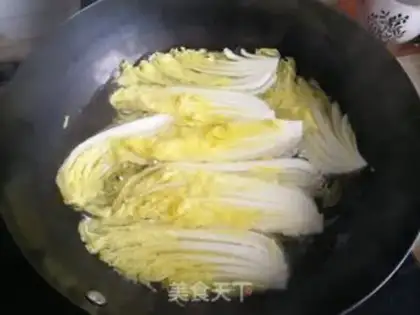 Make Garlic fan dolls step 3