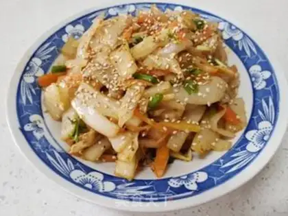 Make The cabbage with soy sauce step 8