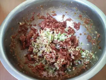 Make Pork cabbage step 1