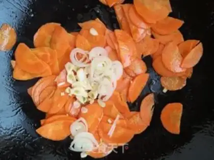 Make Pyramid carrots step 2
