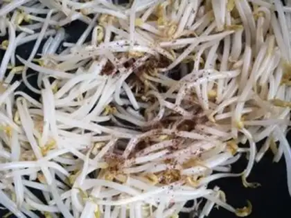 Make A green bean sprouts of cranberry step 5