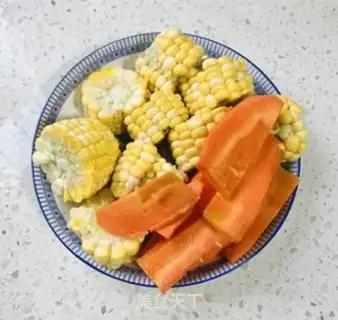 Make Carrot corn chicken soup step 2