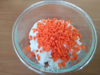 Make A salsa and rice cake step 2