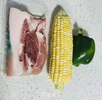 Make Corn pepper fried meat step 0