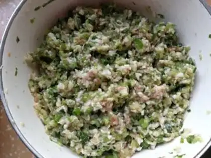 Make The fragrance meat dumplings step 5
