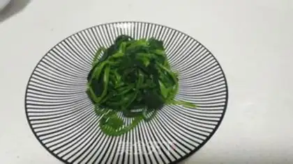 Make Sesame sauce spinach step 2