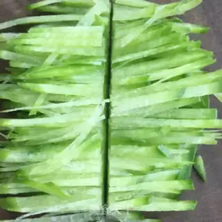 Make Low-fat egg carrots step 1