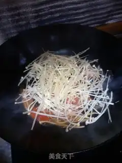 Make Tomato fried eggs step 4