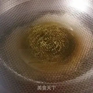 Make Scrambled eggs step 2